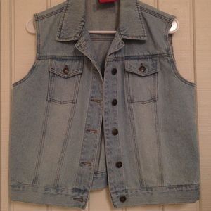 Women's Denim Vest
